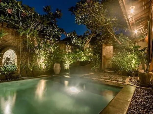 Villa Pabuanvilla, Private, Etnik & Impressive Honeymoon Ubud (Bali)